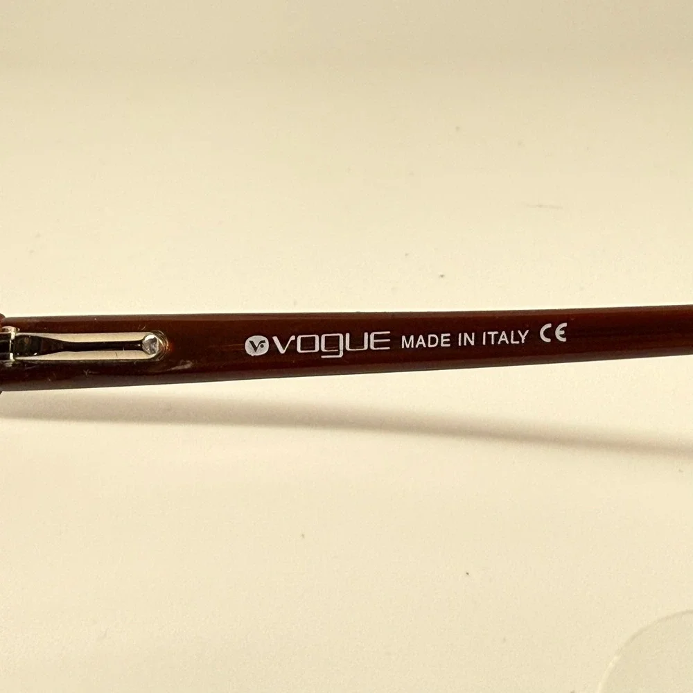 Vogue VO 2249-B Sunglasses Brown Tortoise Rhinestone Oval Frames Italy 50-17-135